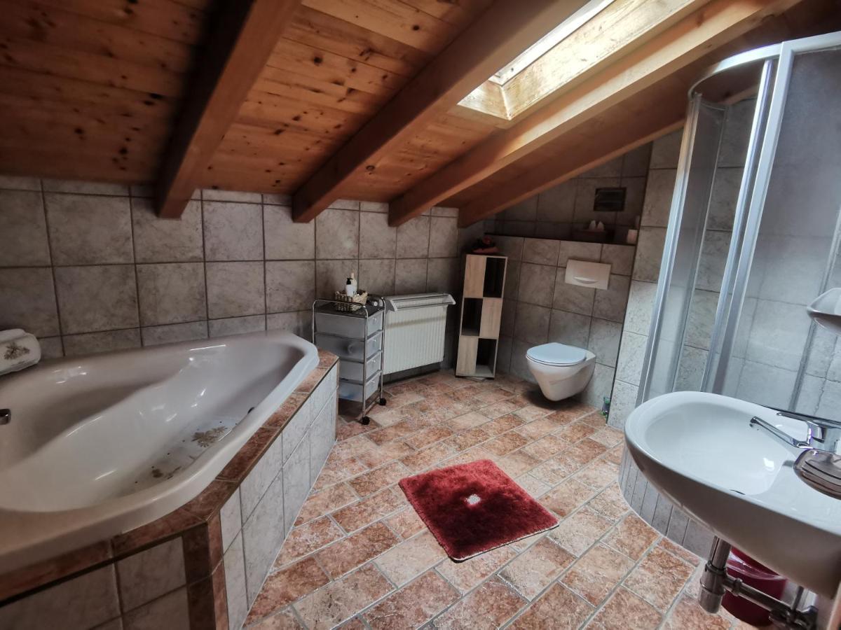 Schlosserhof Appartement *